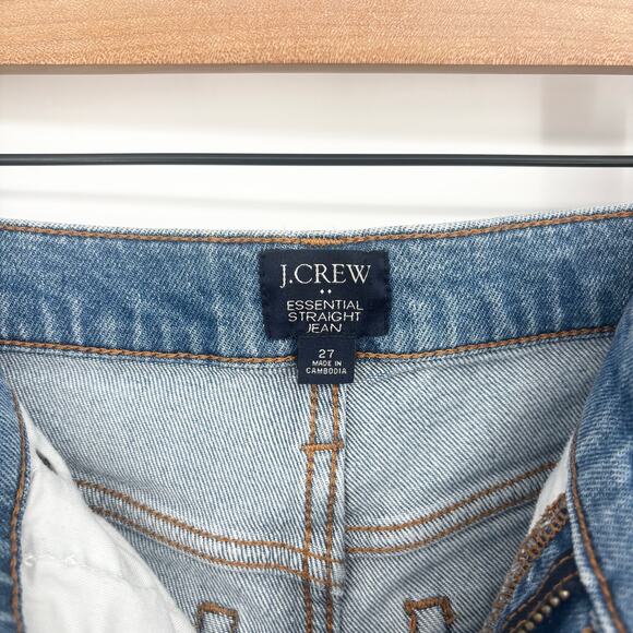 J Crew Lightwash Essential Straight Jean Size 27 - Picture 6 of 6
